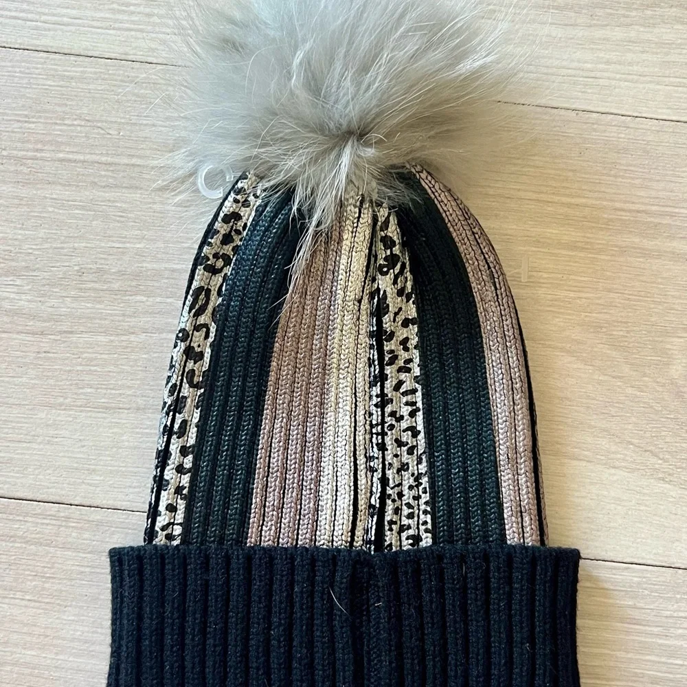 Bari Lynn Metallic Leopard Beanie Black/Silver Metallic - New with Tag